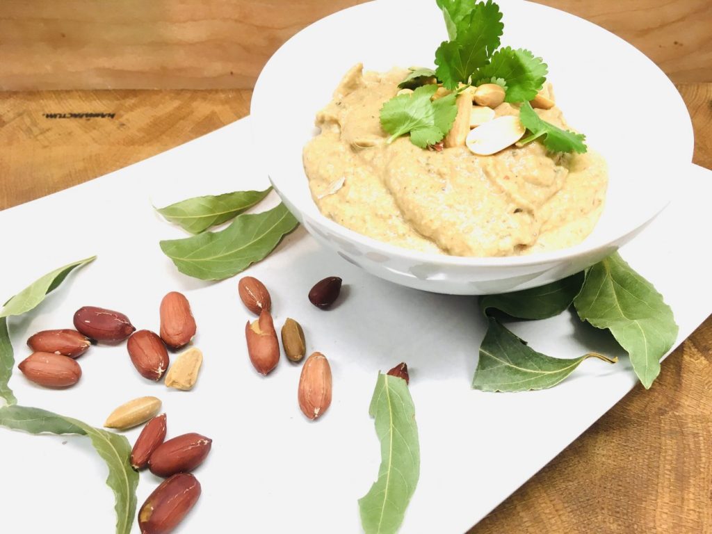 Auberginen-Erdnuss-Dip