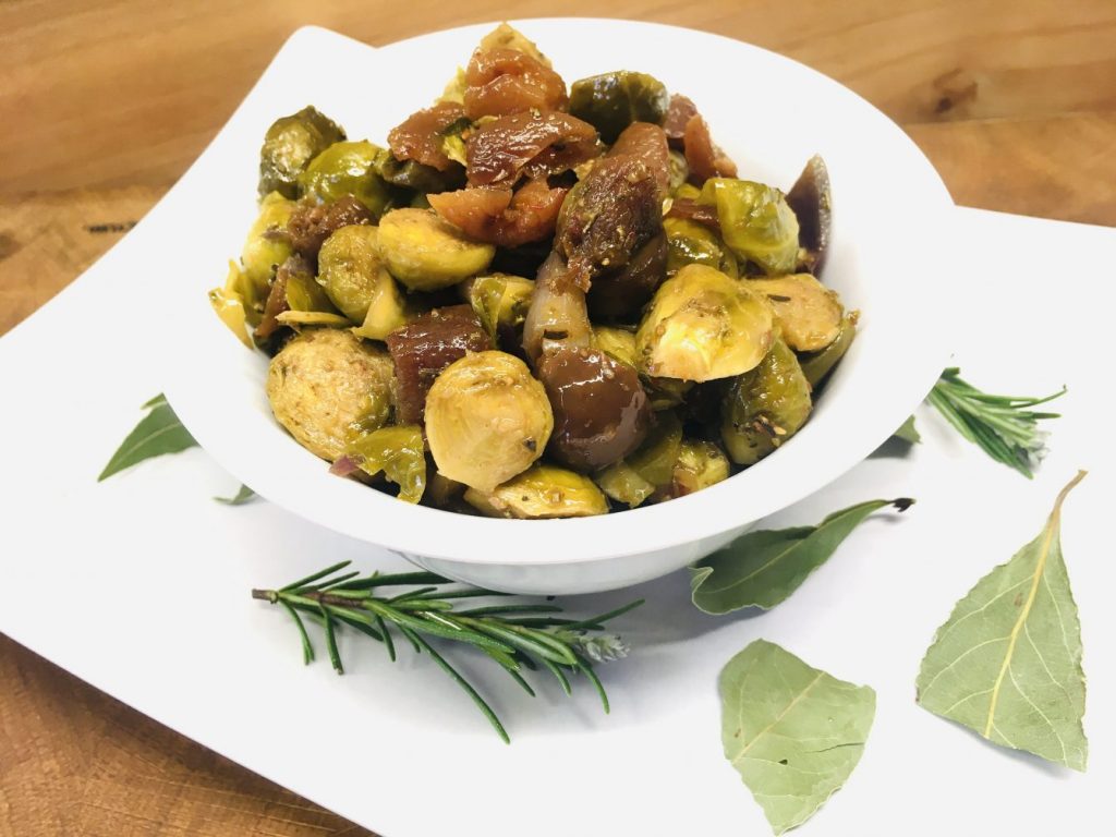 Gerösteter Rosenkohl mit Maronen und Aprikosen