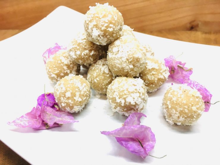 Mandel Kokos Energiebällchen