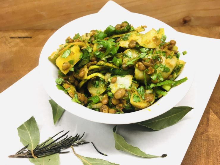 Kartoffel Linsen Salat mit Birnen und Curry