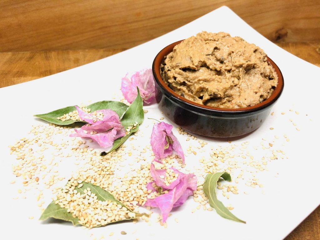 Auberginen Tahini Miso Dip