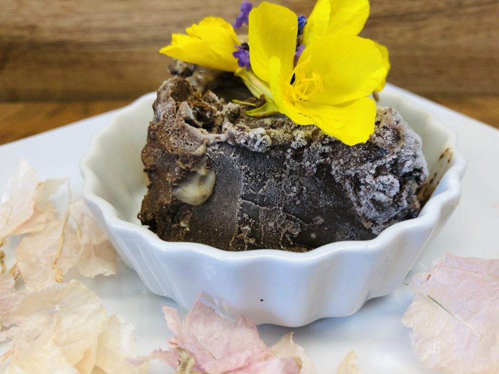 Nuss-Nugat Schoko Eiscreme