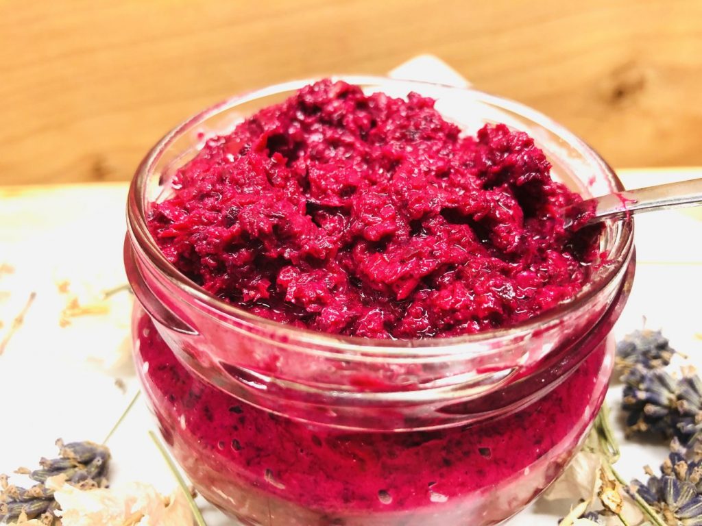 Rote Bete Meerrettich Dip