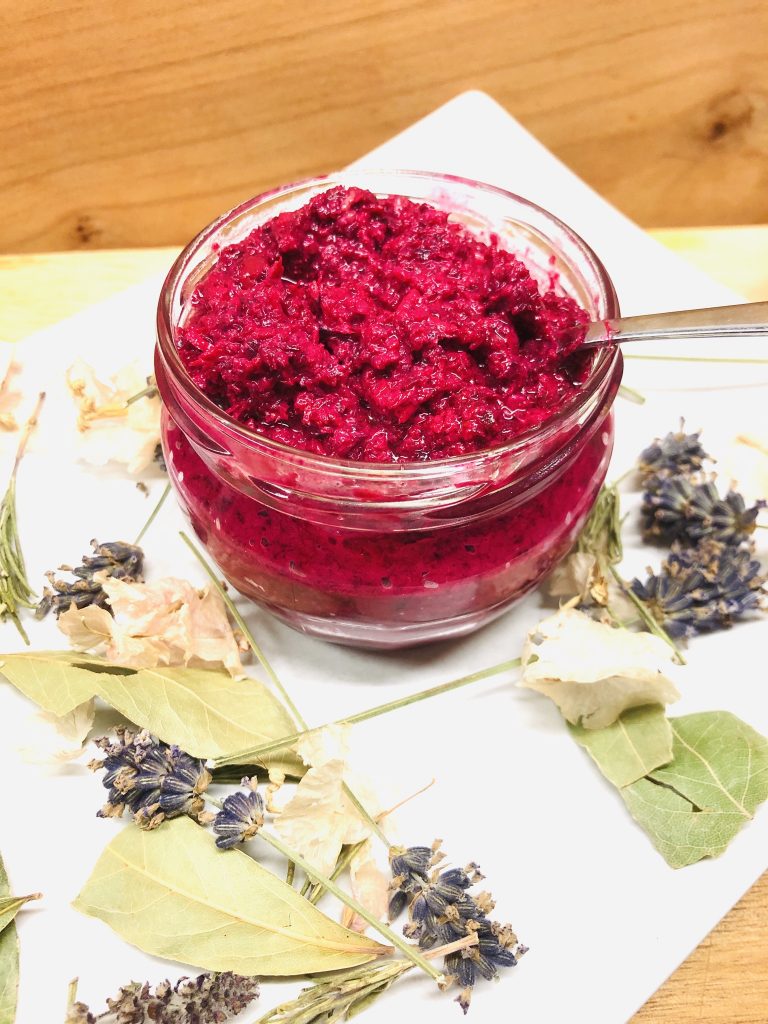 Rote Bete Meerrettich Dip