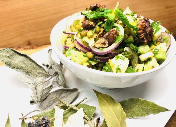 Mungo Bohnen Salat mit Mango