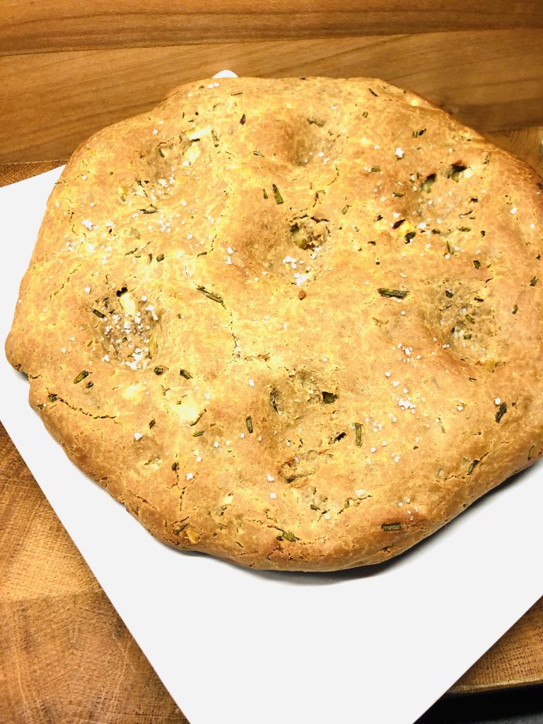 Foraccia mit Kastanien und Rosmarin