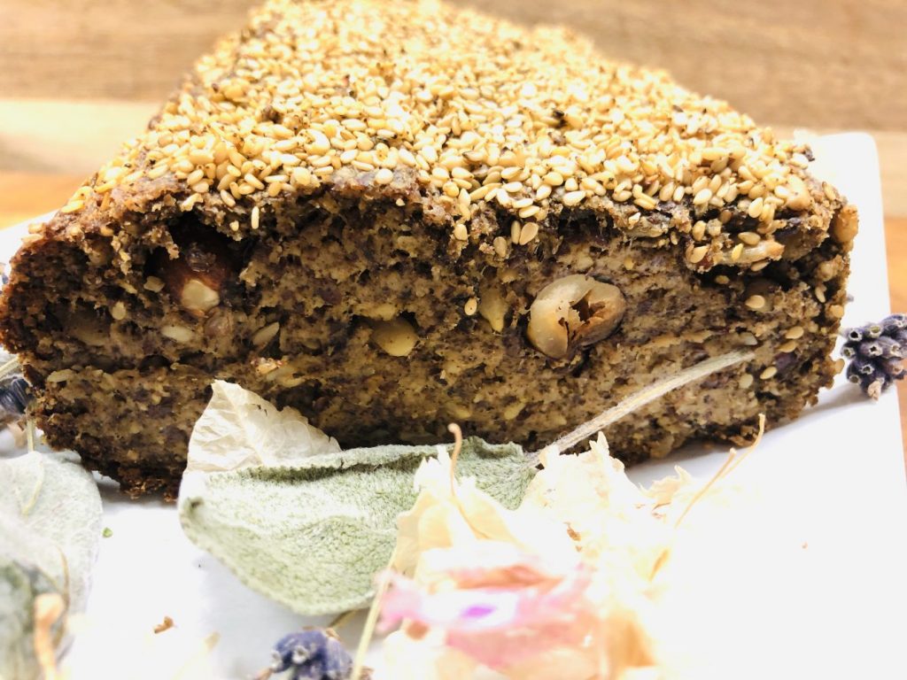 Glutenfreies Saaten Nussbrot