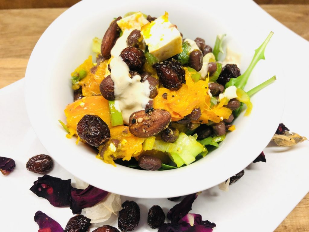 Kürbis Salat mit Adzuki Bohnen mit Cranberries