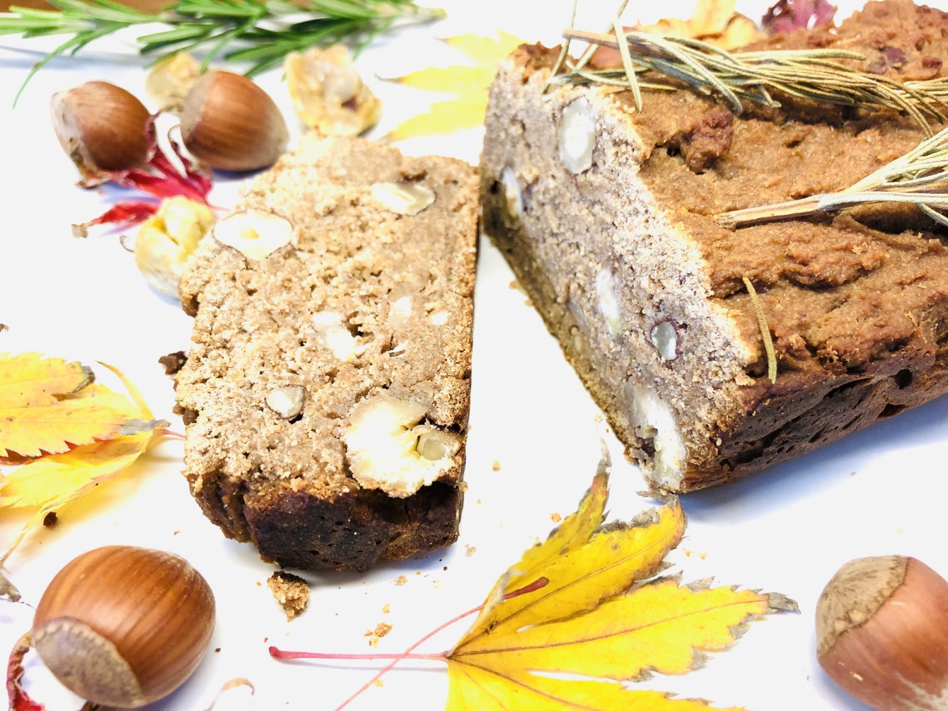 Kastanien Brot mit Maronen und Haselnüssen