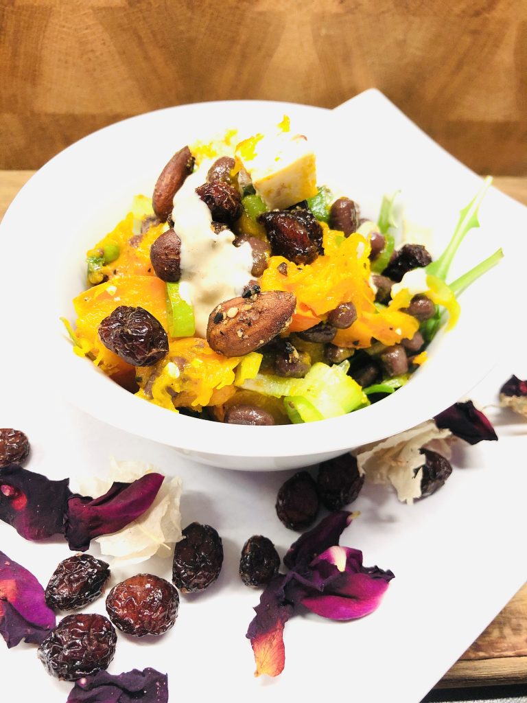 Kürbis Salat mit Adzuki Bohnen mit Cranberries