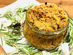 Brotaufstrich aus Gemüseresten