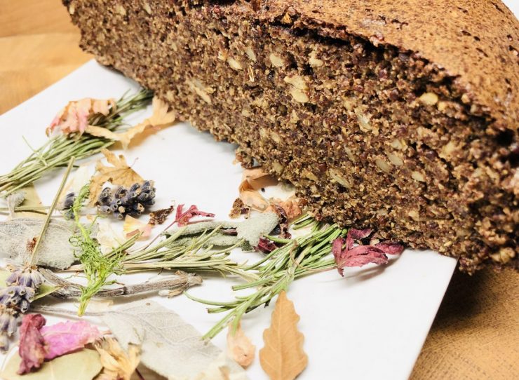 Quinoa Zucchini Brot