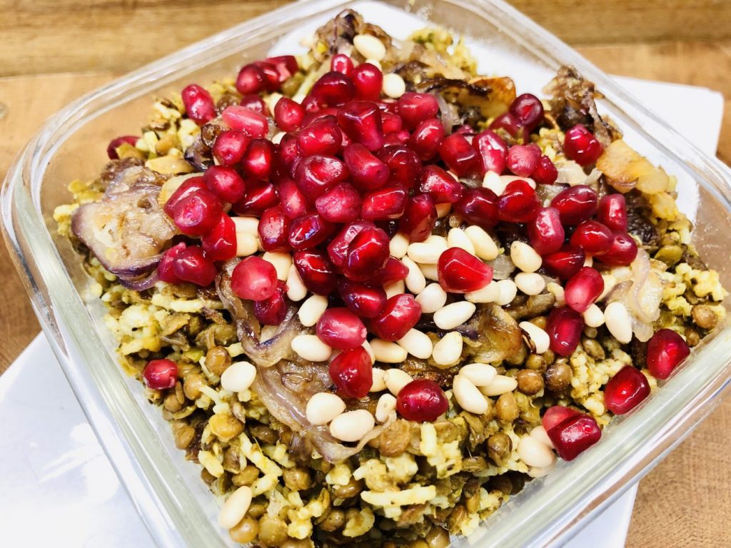 Mujadara Linsen Reis mit karamellisierten Zwiebeln