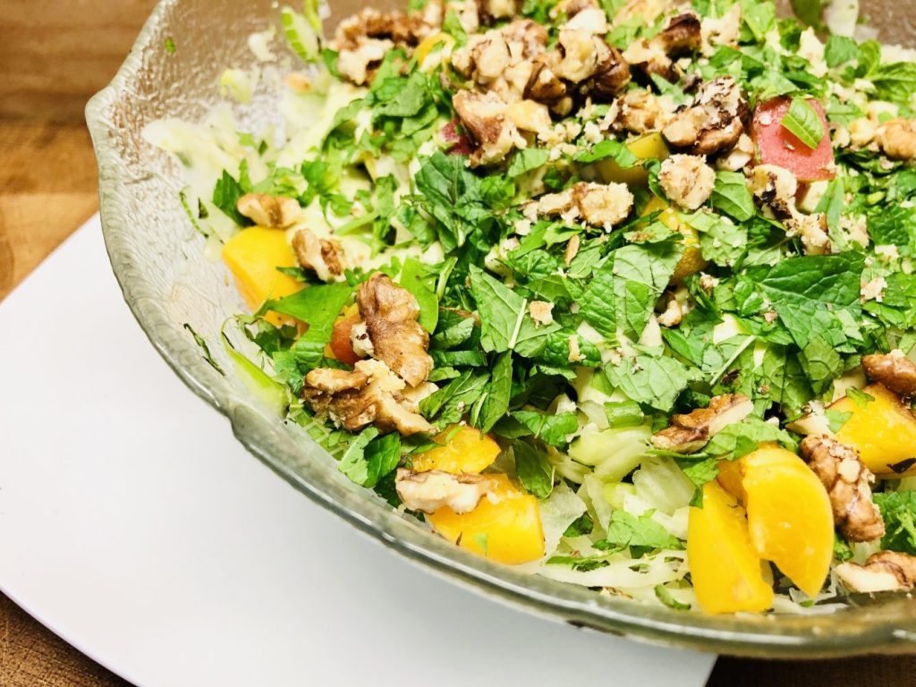 Aprikosen Fenchel Salat mit Aprikosen Minze Dressing