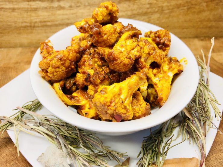 Knuspriger Blumenkohl in Sesam Chili Sauce