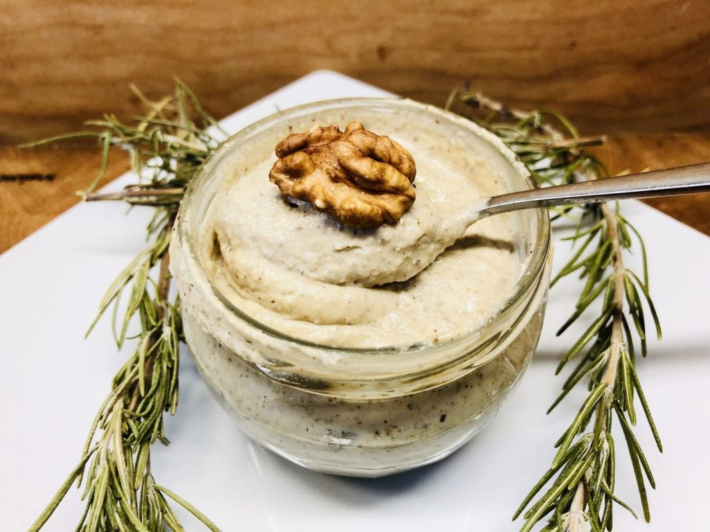 Walnuss Aioli