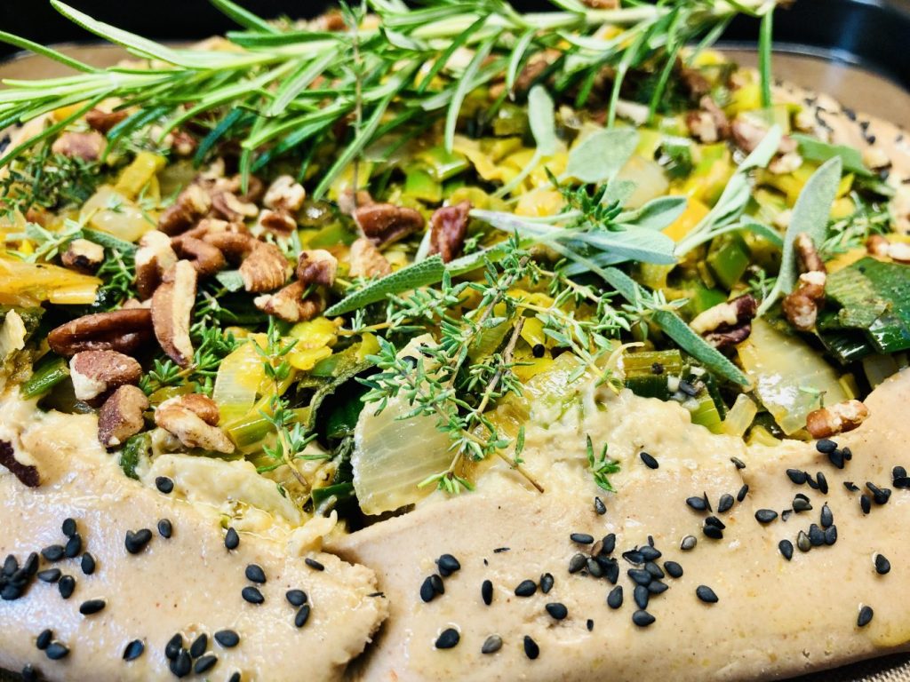 Apfel Lauch Galette mit Mandel-Zwiebel-Creme
