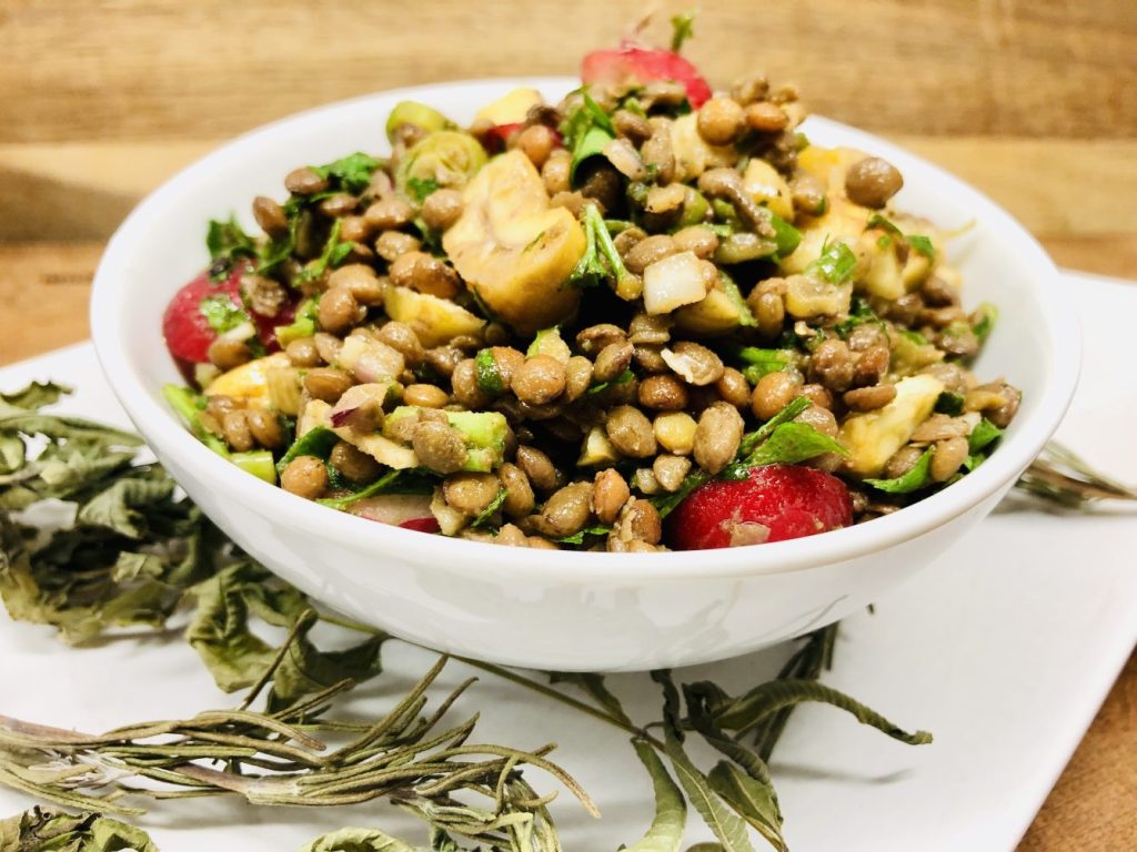 Linsen Salat mit Maronen, Apfel und Radieschen