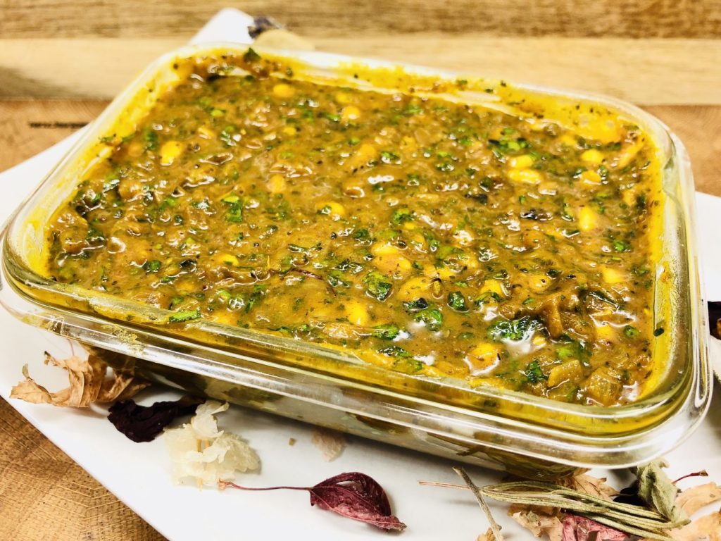 Safran Gewürzbutter mit Pinienkernen Koriander und Minze