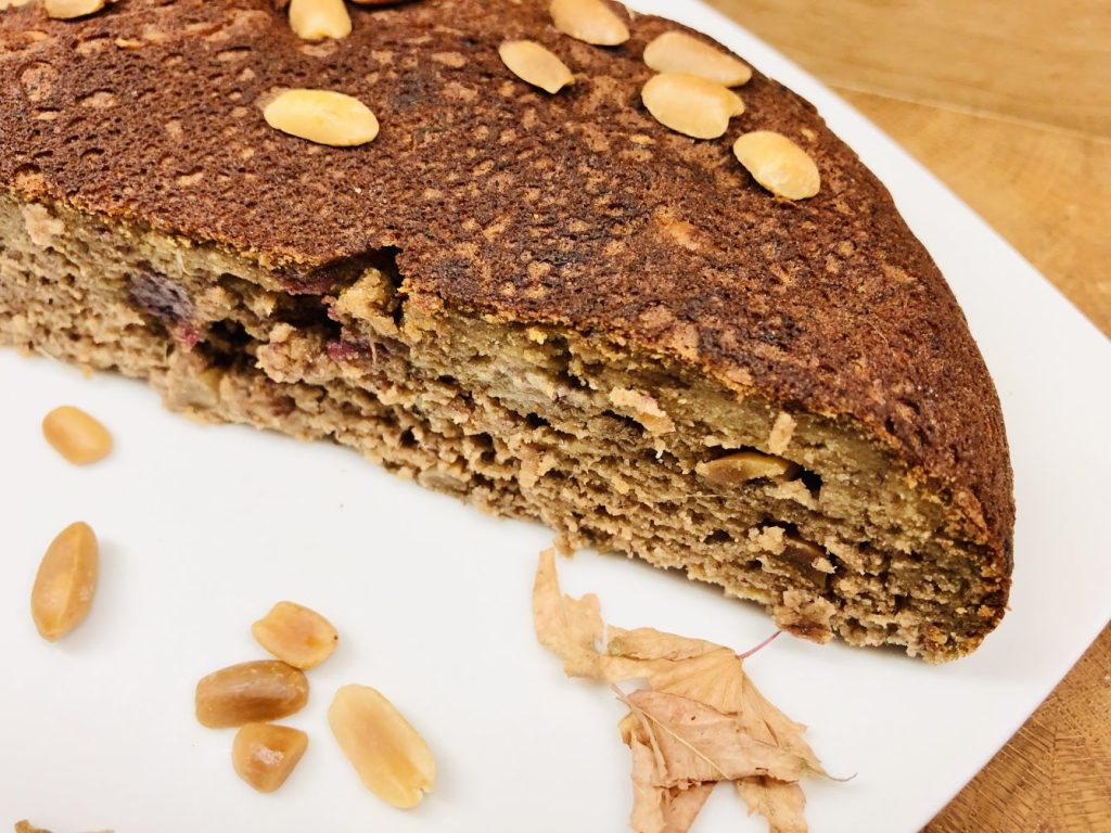 Bananen Erdnuss Brot