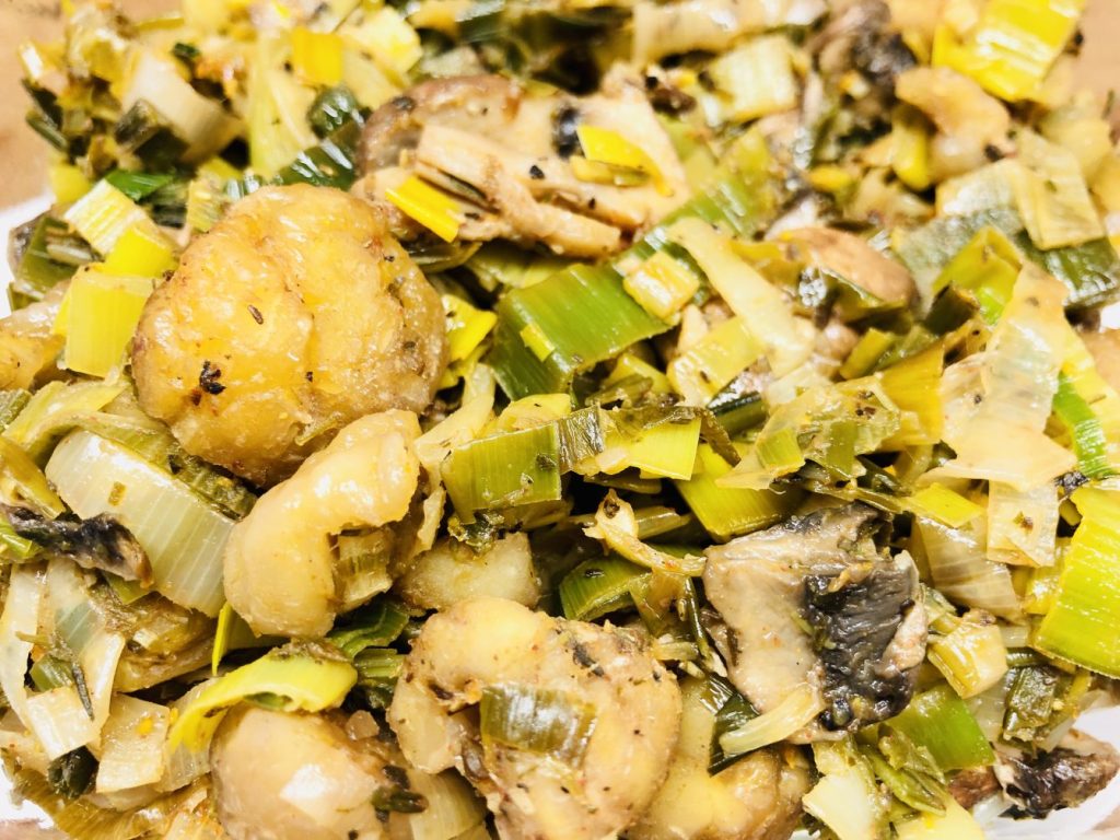 Lauch mit Champignons und Maronen