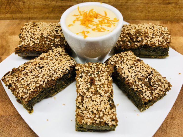 Ofen Falafel mit Orangen Tahini Sauce