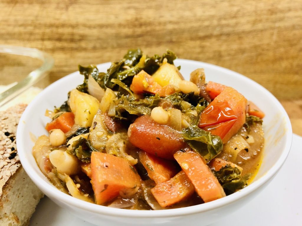 Toskanischer Ribollita Gemüseeintopf 