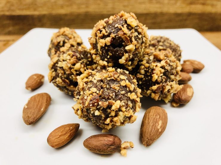Mandel Karamell Energiebällchen