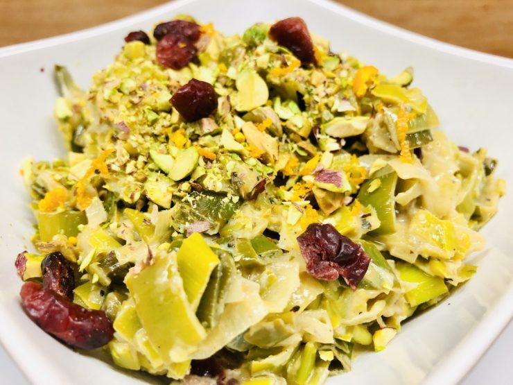 Lauch-Cranberry Salsa mit Pistazien