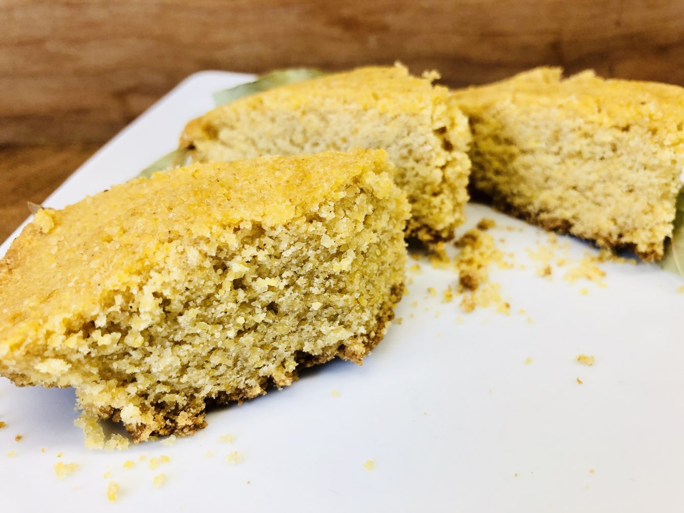 Veganes Buttermilch Maisbrot - Leckerlife