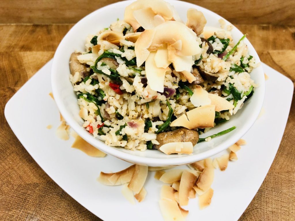 Kokos-Spinat mit Pilzen