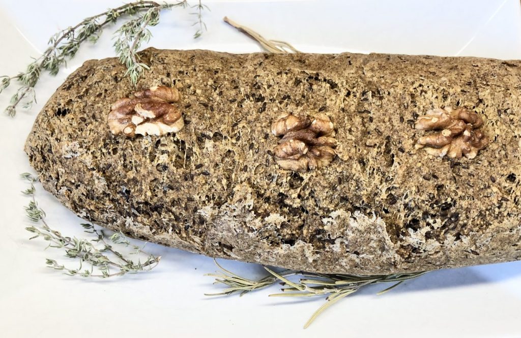 Leinsamen Walnuss Brot 
