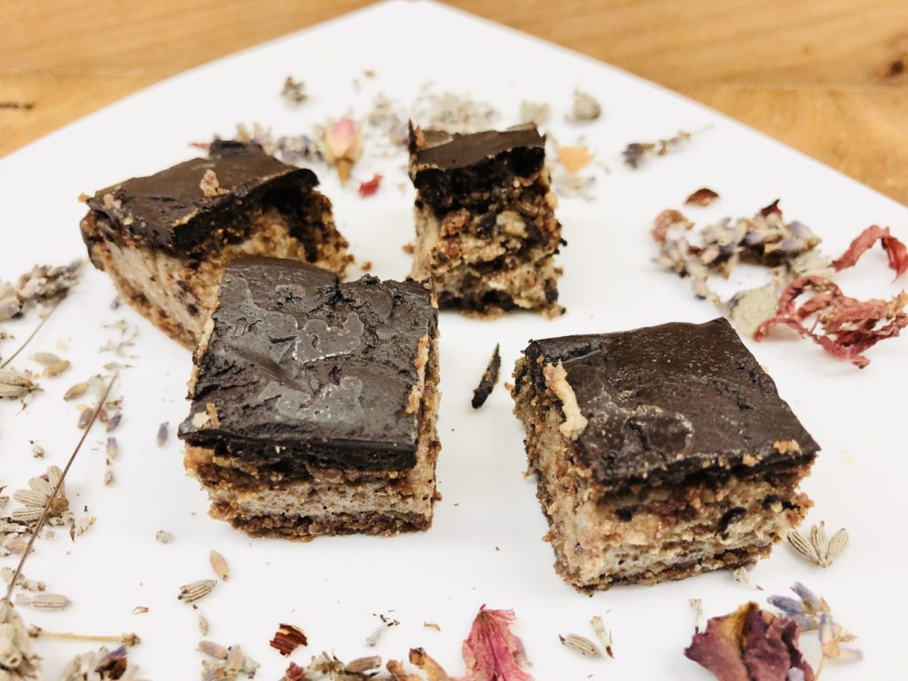 Walnuss Schoko Bars mit Maronen Creme