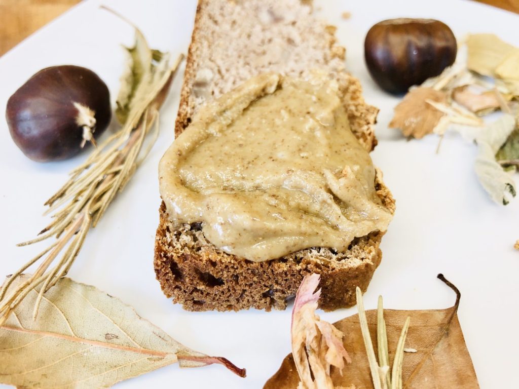 Kastanienbrot mit Walnuss Butter
