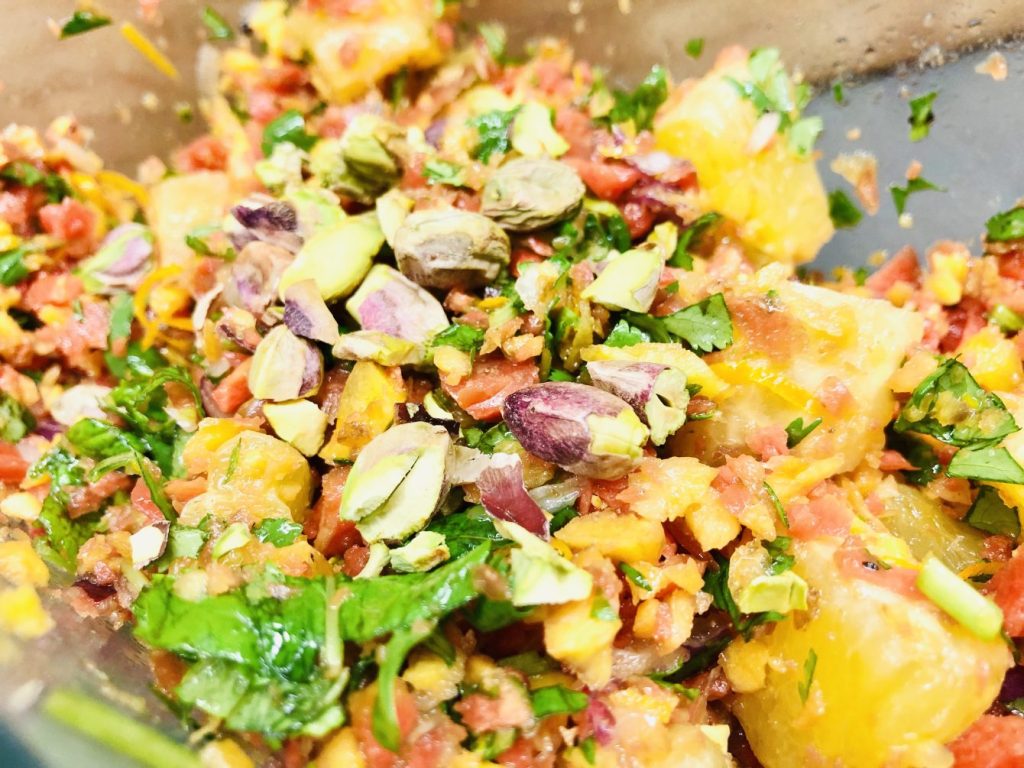 Marokkanischer Karottensalat mit Orangen und Pistazien