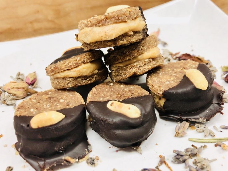 Erdnuss Doppeldecker Taler mit Karamell