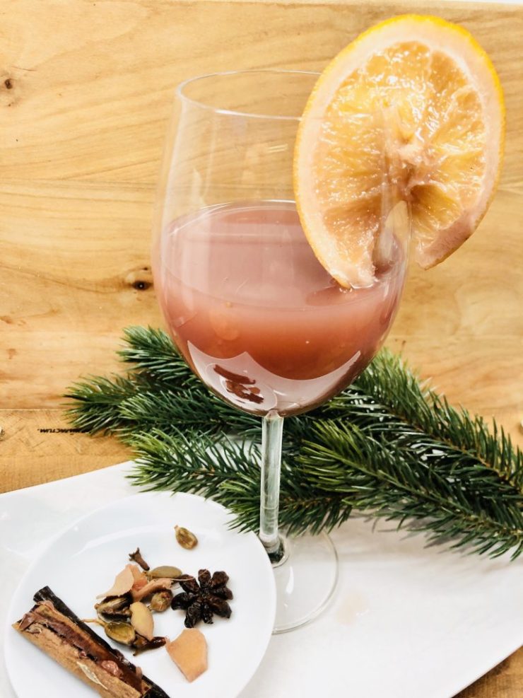 Weihnachtlicher Fruchtpunsch