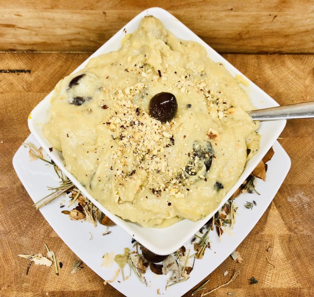 Kartoffelpüree mit Maronen und Oliven