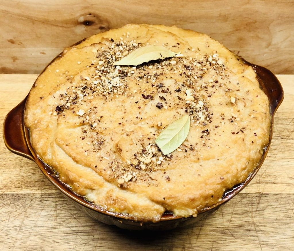 Shepherds Pie aus Linsen mit Blumenkohl Kruste