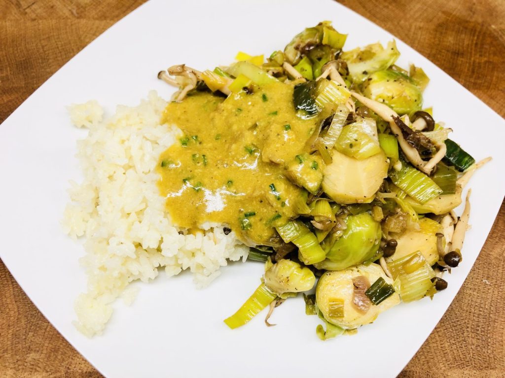 Rosenkohl mit Curry Senf Sauce