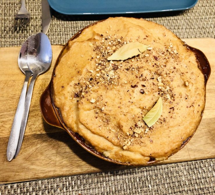 Shepherds Pie aus Linsen mit Blumenkohl Kruste