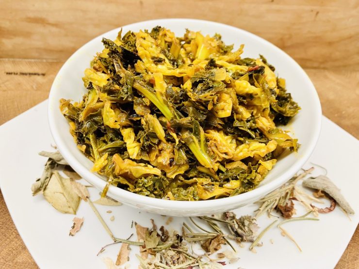 Äthiopischer Grünkohl mit Niter Kibbeh (Gomen Wot)