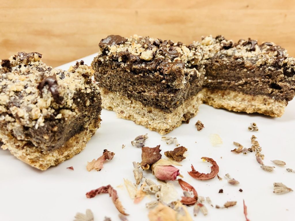 Mohnkuchen mit Vanille Sauce