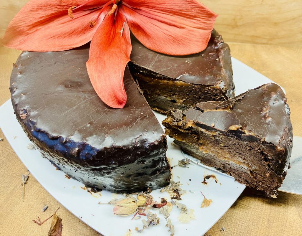 Sachertorte mit Datteln