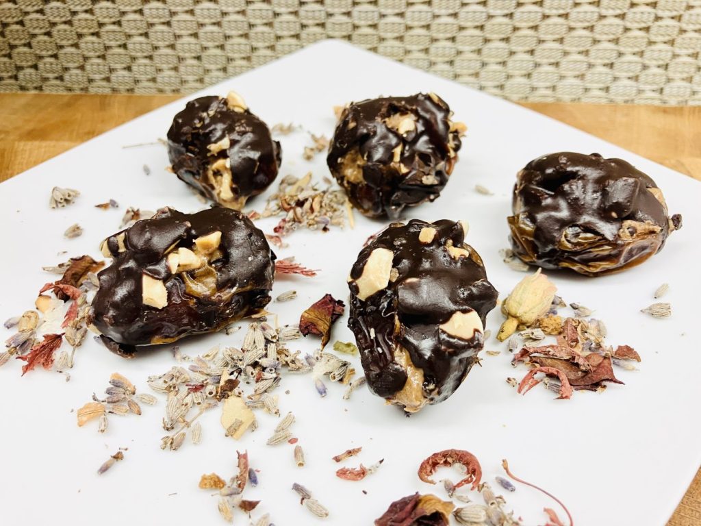 Gesunde Snickers Ostereier