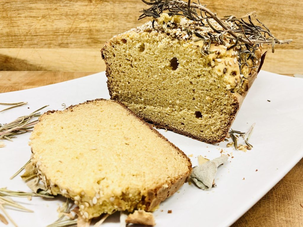 Veganes und glutenfreies Kichererbsenmehl Brot