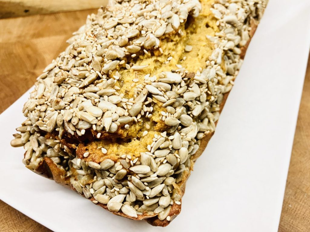 Kichererbsen Bier Brot mit Aqua Faba
