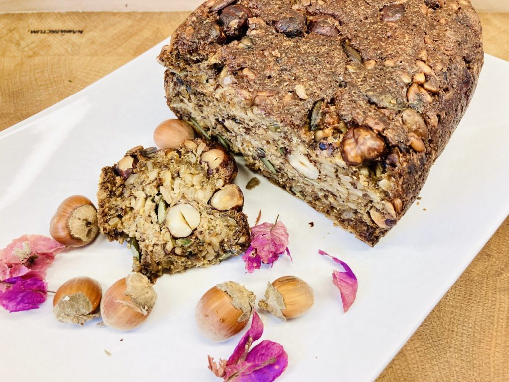 Life-changing Haselnuss Brot