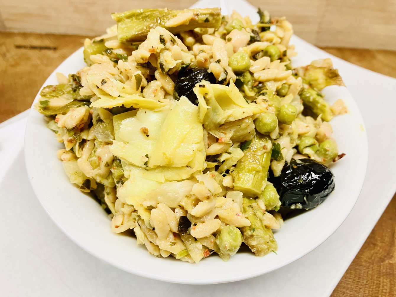 Sizilianische Frittedda Variation mit Spargel und Orzo - Leckerlife