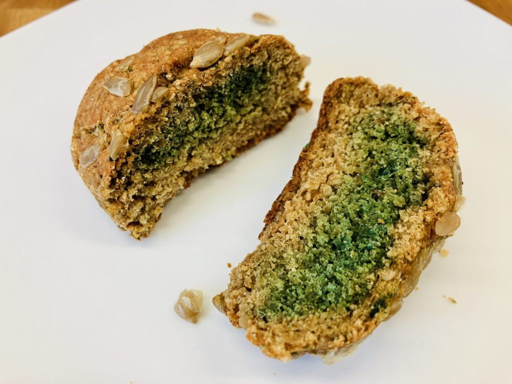 Protein Baguette mit Sonnenblumenkernen und Quark